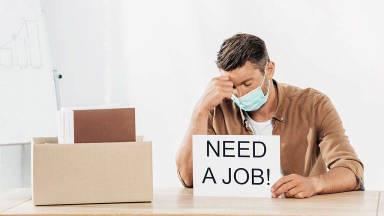 Cat este somajul pe luna?