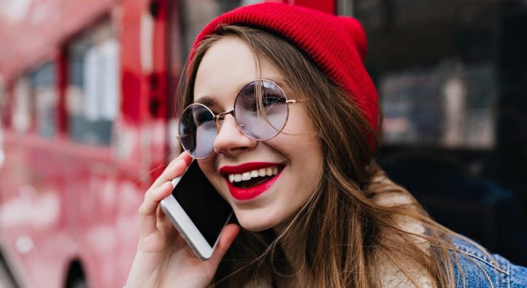 Cum să suni în Marea Britanie din România