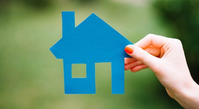 Domiciliu în România și Reședință în Străinătate